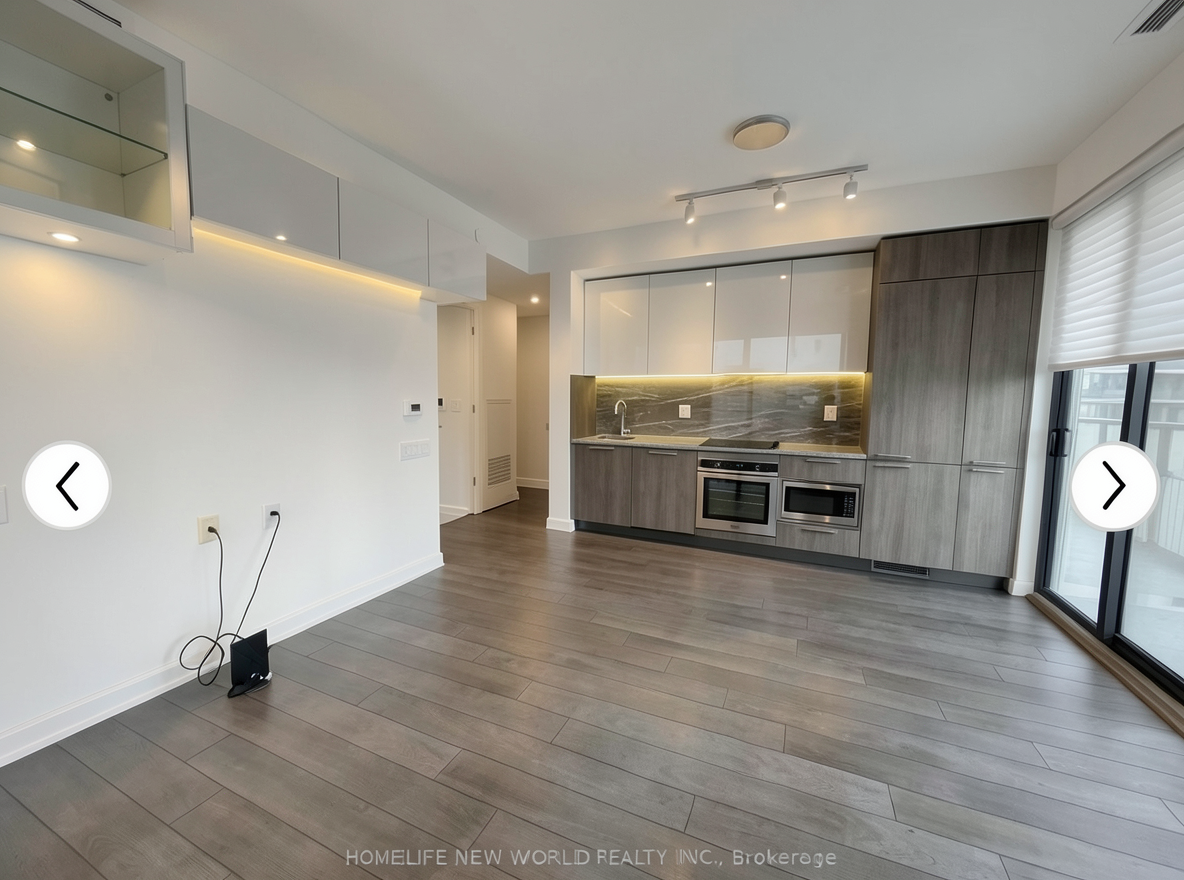Main redesign studio: Redesign this room in a Modern interior style: clean lines, a neutral palette with bold accents, sleek low-profile furniture, glass and matte-metal su