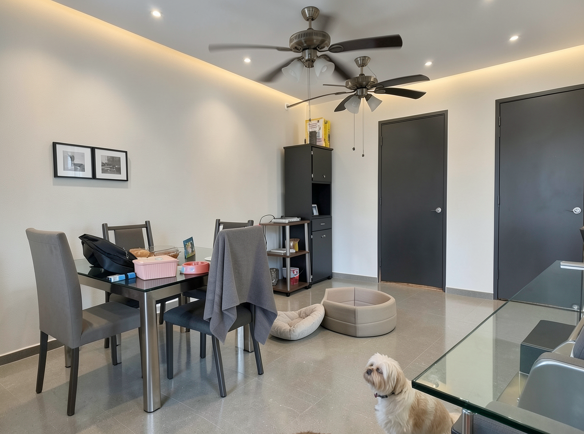 Main redesign studio: Redesign this room in a Modern interior style: clean lines, a neutral palette with bold accents, sleek low-profile furniture, glass and matte-metal su